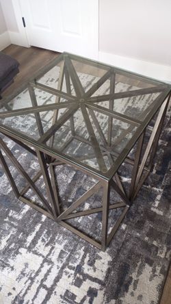 End table with glass top