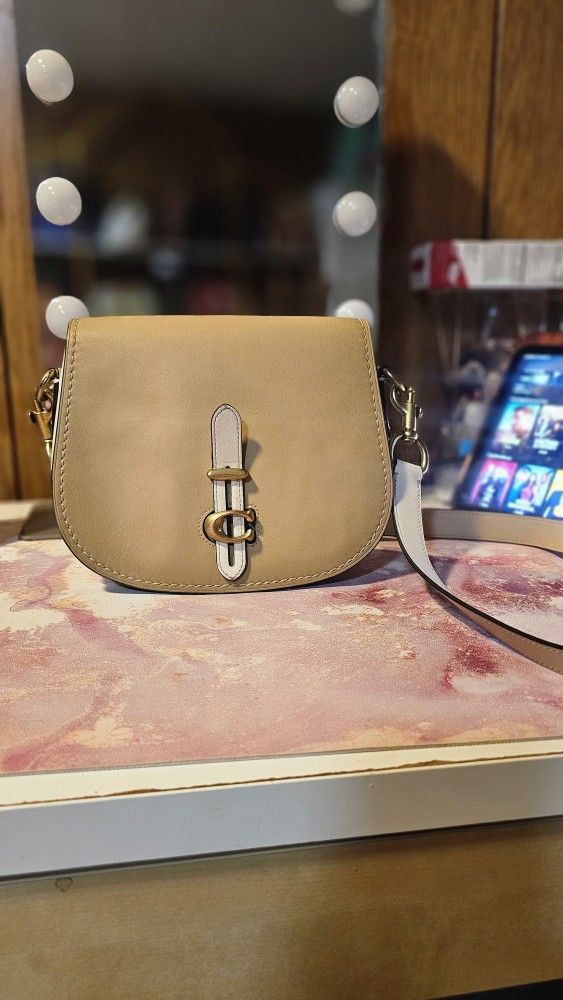 Coach Saddle bag
