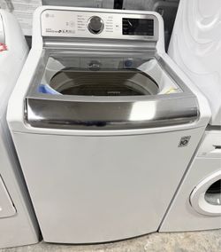 XXL LG Smart Top Load Washer 5.5 Cu.Ft.