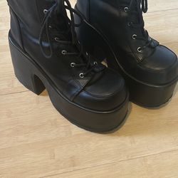 Demonia Camel-203 Platform Boots - Black / Size 9 W