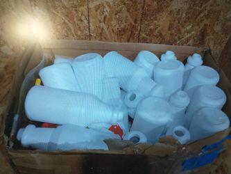 20- 24oz. New Pro spray bottles with labels