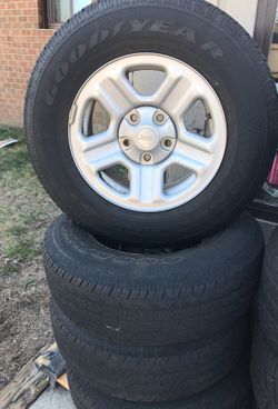 16” Jeep rims 5 lugs