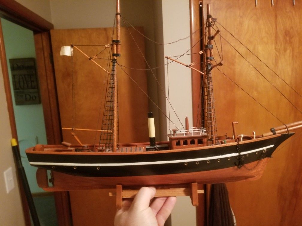 Wood sail boat