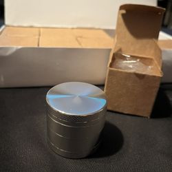 Mini Metal Grinders With Keef Collector