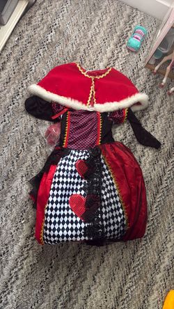 Queen of Hearts Halloween Costume