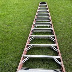 Werner NXT1A 12-ft Fiberglass Type 1A-300-lb Load Capacity Step Ladder