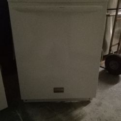 Frigidaire Dishwasher