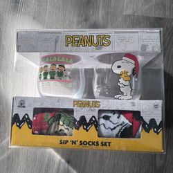 Peanuts Sip N Sock Set