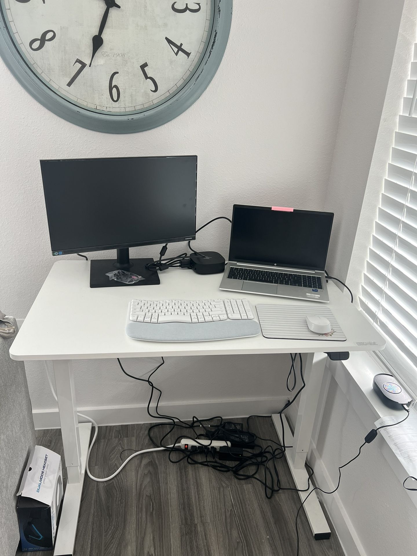 Adjustable Computer Desk