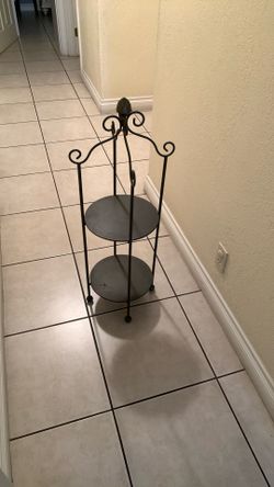 Reprisal De Home Interior