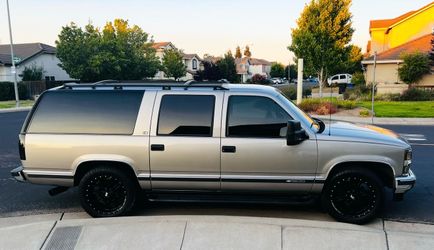 1999 Chevrolet Suburban