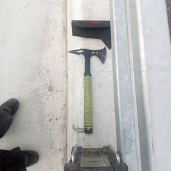 Tamahawk / Hatchet MTech U.S.A. 50.00 Just Tryna Get A Room To Get My Woman Off The Streets