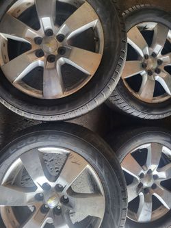 Rims 6 lugs Chevy Traverse