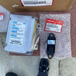 Honda Accord Srs Module And Impact Sensor 