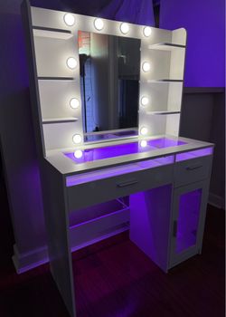 White Vanity Desk with Lighted Mirror