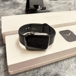 Apple Watch Series 6 44mm