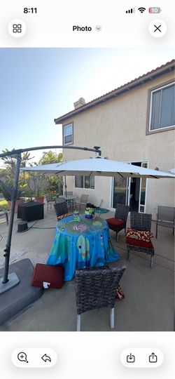 PATIO UMBRELLA
