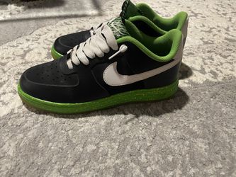 Air Force 1    Size 8.5