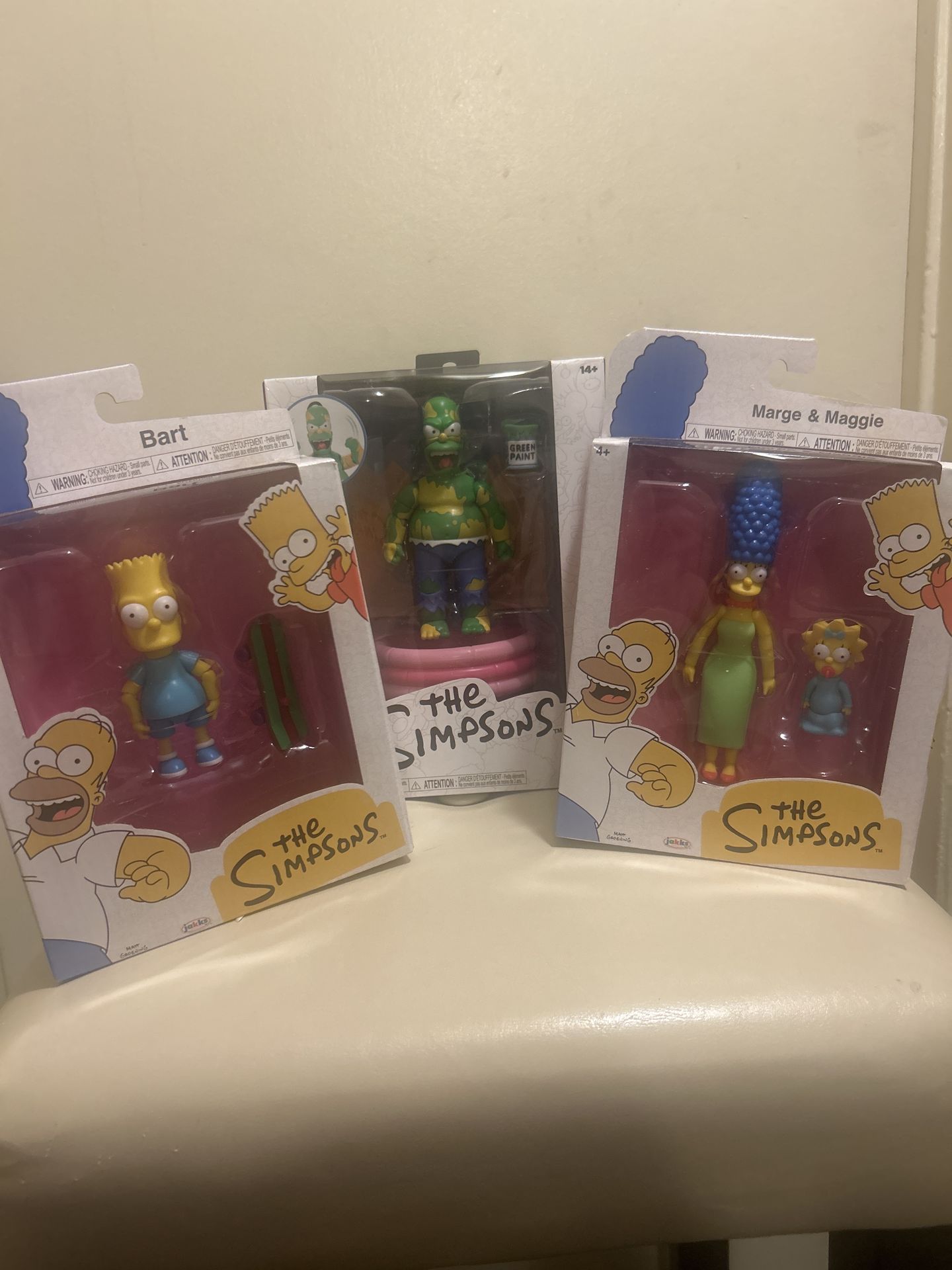 The Simpsons Figure Bundle – Bart + Marge & Maggie + Furious Homer – New In Box