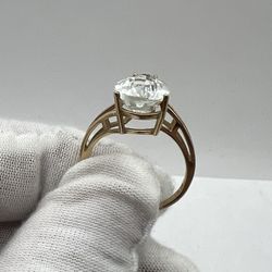 14k Gold Ring 