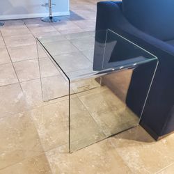 Frameless Coffee And End Tables 