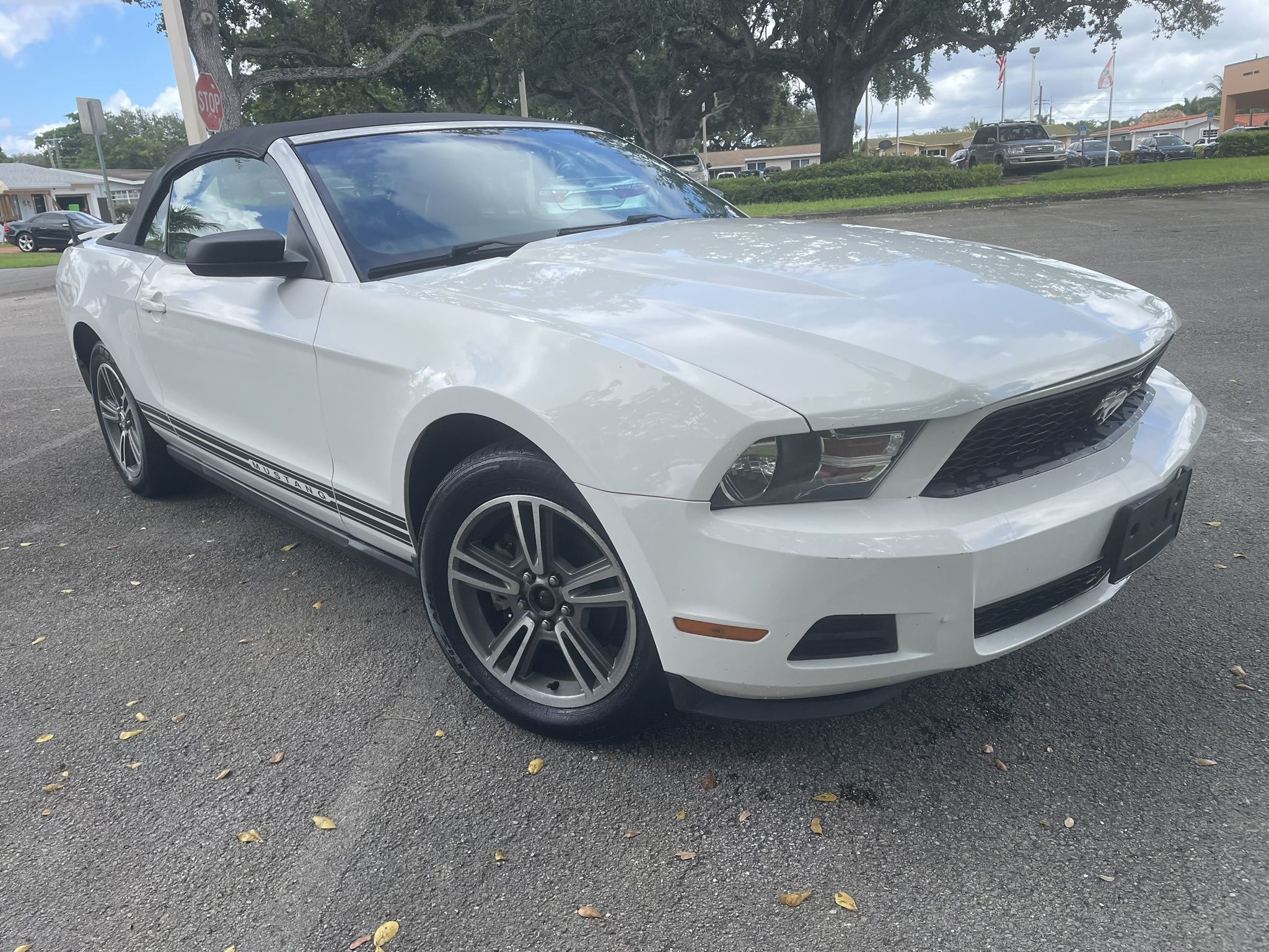 2010 Ford Mustang For Salenull