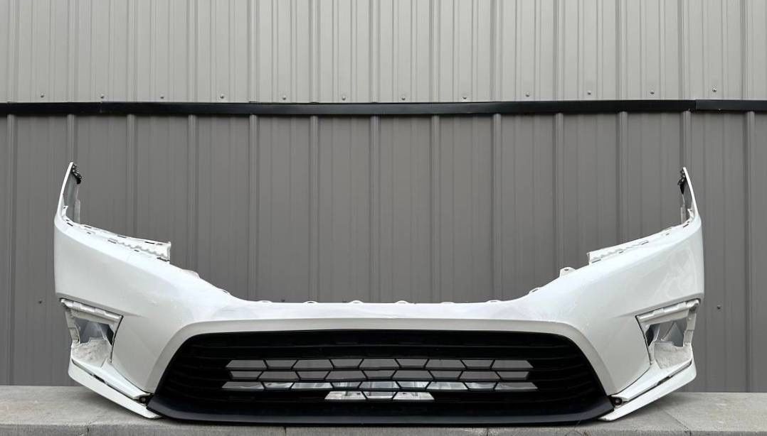 WHITE HONDA CIVIC 2022 2023 2024 FRONT BUMPER ORIGINAL + RADIATOR GRILLE