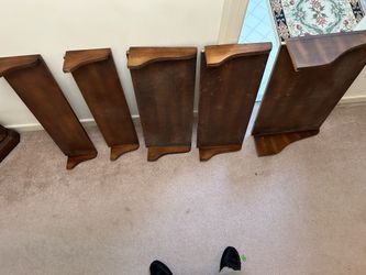 Five (5j variable depth Wall Shelves