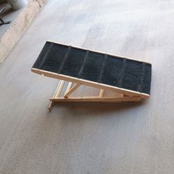 Adjustable Dog Ramp