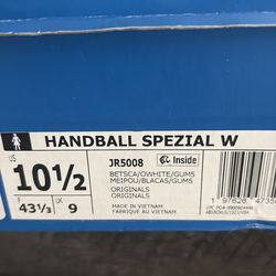 Brand new women’s Handball Spezial shoes