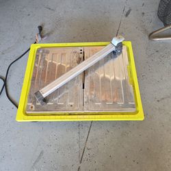 RYOBI Wet Tile Saw 