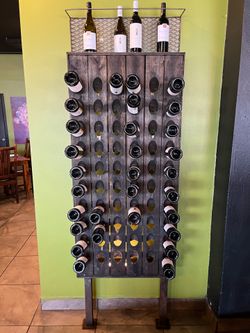 Restaurant Decor - price in description