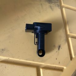 Toyota Lexus Scion Rav4 Highlander Mazda MAF Sensor  Please Look At ALL Picture for Compatibility Fits Many Cars!  