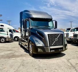 2020 Volvo VNL