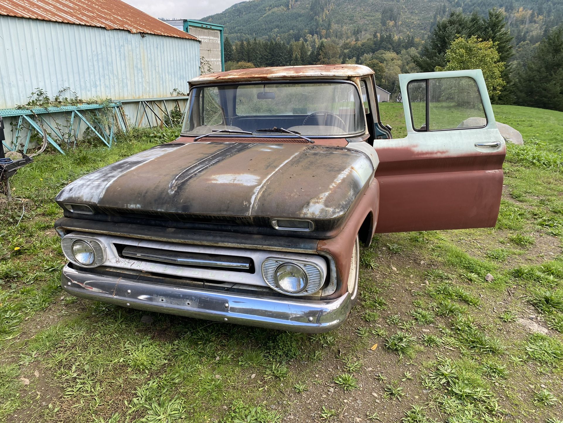 1962 Chevy C10 Pickup Shortbed V8
