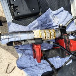 Snap-On Tools CGG8850a 18V Monster Lithium Cordless Grease Gun Red Tool Only