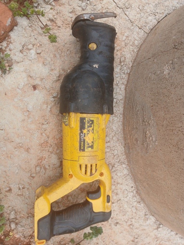 Dewalt 20v Sawzall Tool Only