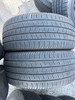 (2) 225/45R18 PAIR OF USED TIRES CONTINENTAL RUN FLAT 65% LIFE !!