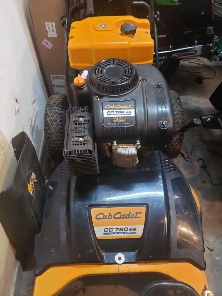 Cub cadet 760ES for Sale in Villa Rica, GA OfferUp