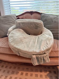 My Breast Friend - Super Deluxe Nursing Pillow