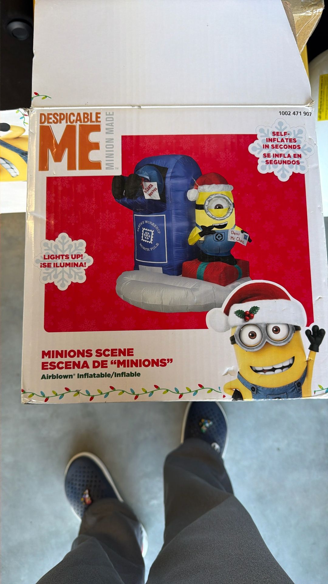 Merry Minion Christmas Blow Up