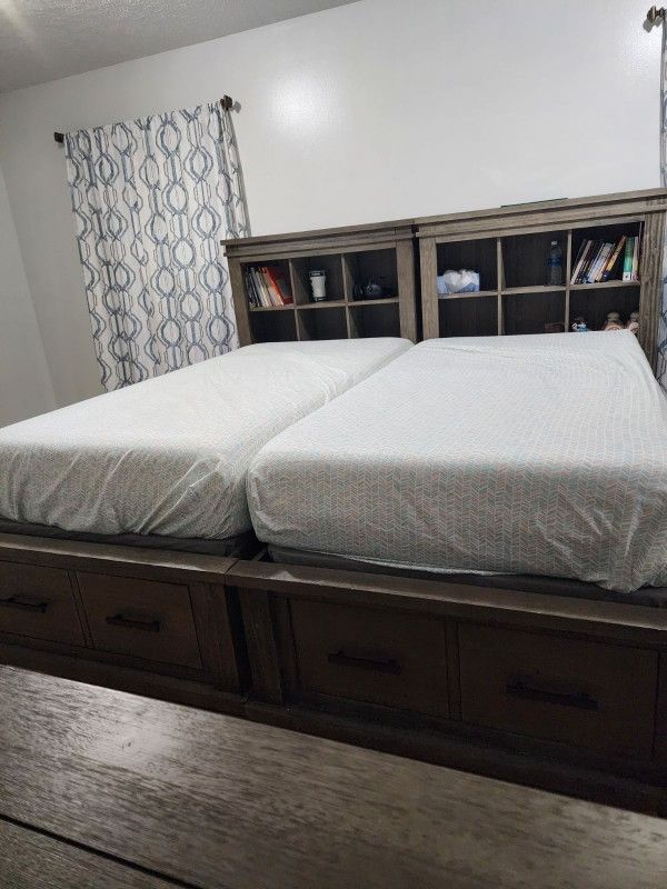 Twins  Beds With Matress 