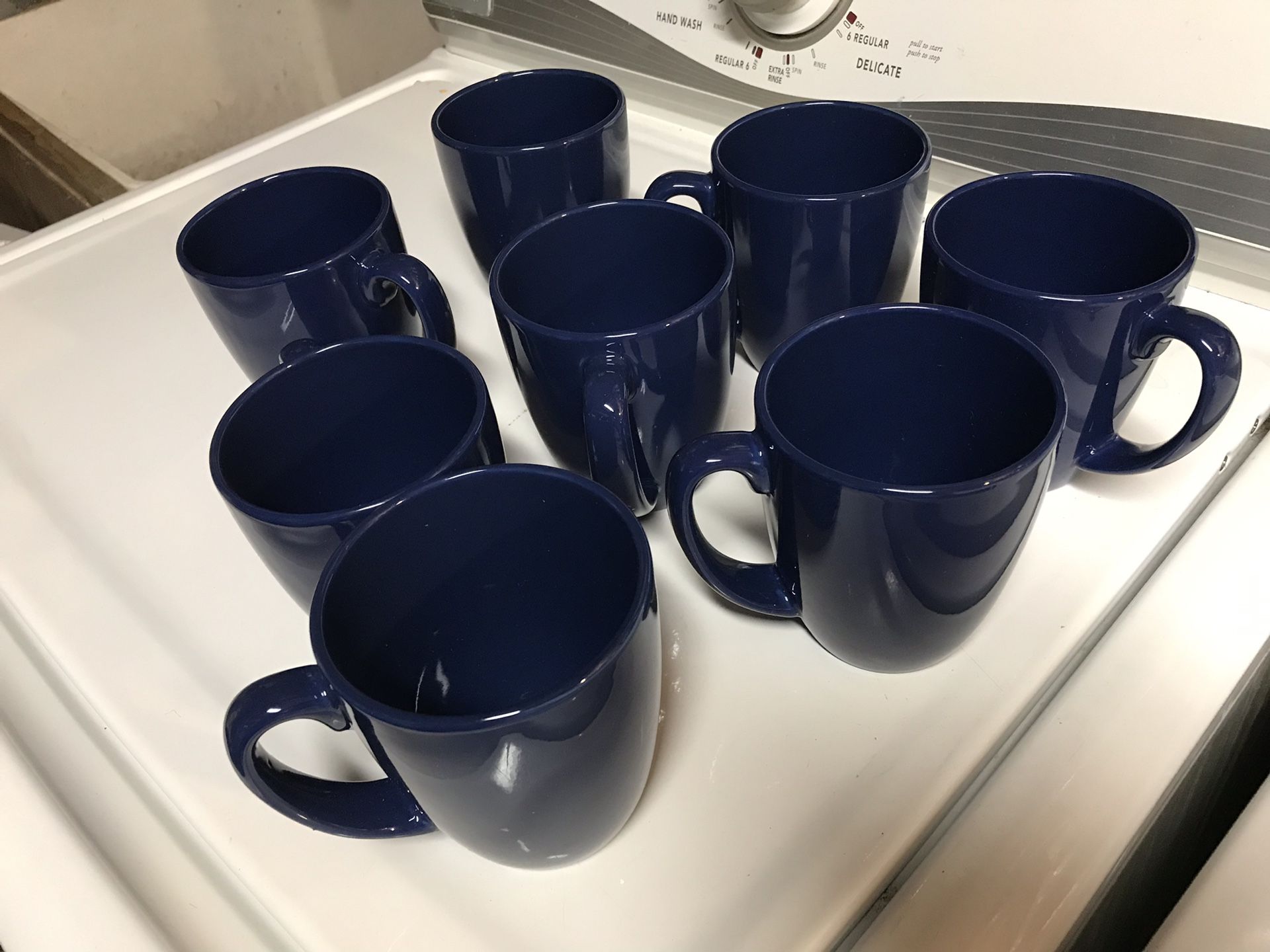 8 coffee mugs - brand new