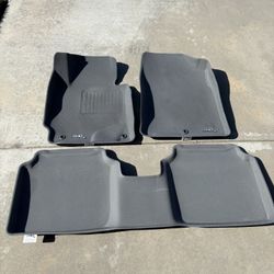 Hyundai Elantra 2011-16 Floor Mats Sun Shade