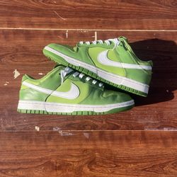 Nike Dunk Low Chrolophyll