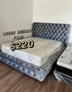 New Queen memory foam mattress $220