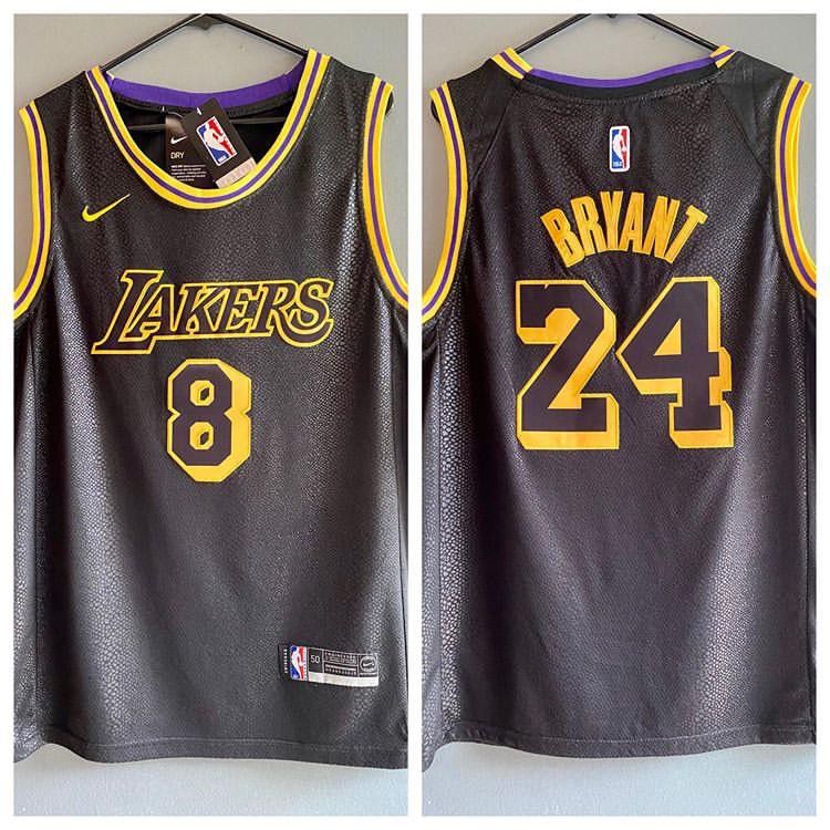 Kobe Bryant Complete Crenshaw Outfit! for Sale in Largo, FL - OfferUp