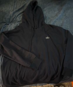 Alo hoodie