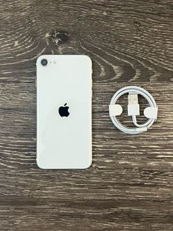 iPhone SE (2nd Gen) White UNLOCKED FOR ANY CARRIERS!