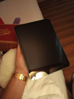 Apple iPad A16